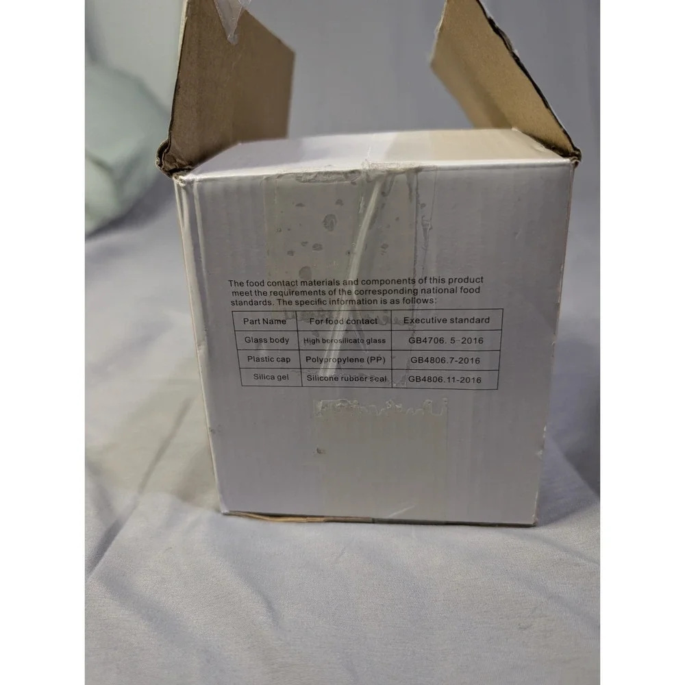 The Unbranded Brand open box